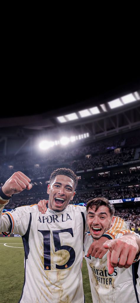 Football Wallpapers, Real Madrid Ucl, Wallpaper Football, Real Madrid Wallpaper, Soccer Wallpaper Real Madrid, Real Madrid Champions League Wallpaper, Belighman Real Madrid, Real Madrid Lockscreen, Bellingham Wallpaper 4k Real Madrid