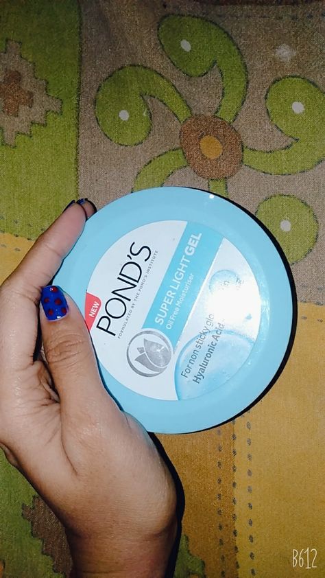 Ponds cream blue Ponds Cream, Day Night Routine, Health Skin Care, Body Skin Care Routine, Night Routine, Perfect Skin, Day Night, Gel Cream, Ponds