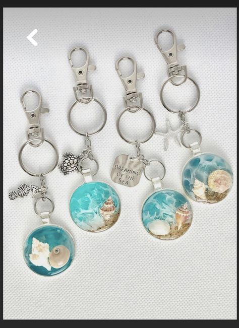 Seashell Keychain, Ocean Keychain, Beach Bridesmaids Gifts, Resin Sand, Sea Turtle Gifts, Florida Gulf Coast, Beach Shells, Art Coquillage, Resin Crafts Tutorial