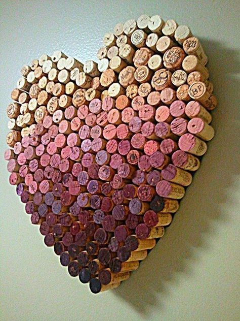 Wine Cork Craft Ideas for DIY Wall Decor - DIY Wine Cork Heart - DIY Projects & Crafts by DIY JOY at http://diyjoy.com/diy-wine-cork-crafts-craft-ideas Cork Heart, Wine Cork Projects, Wine Cork Art, Cork Projects, Cork Boards, Cork Art, Wine Craft, Wine Cork Crafts, Wine Corks