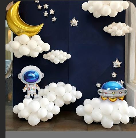 Outer Space Theme Party, Classroom Arrangement, Astronaut Party, Boys 1st Birthday Party Ideas, Astronaut Birthday, Space Theme Party, Outer Space Theme, Baby Boy 1st Birthday Party, Diorama Ideas