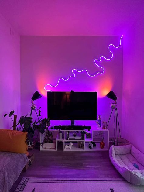 Black Room Neon Lights, Black Light Living Room, Neon Lights Apartment, Trippy Kitchen Decor, Led Rope Lights Living Room, Bed Lofts For Small Rooms, Govee Neon Rope Idea, Black Themed Bedroom, Room Ideas Pastel