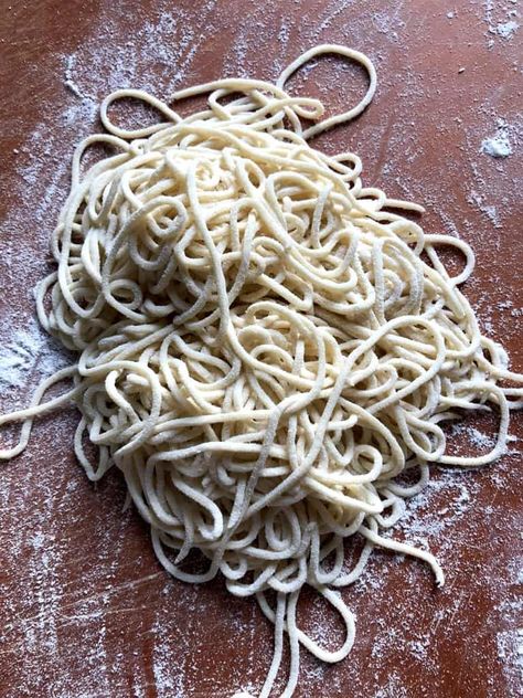 Noodles From Scratch Recipe, Ramen Noodles From Scratch, Ramen Noodle Recipes Homemade, Diy Ramen, Diy Noodles, Noodles From Scratch, Homemade Ramen Noodles, How To Make Ramen, Asian Noodle Recipes