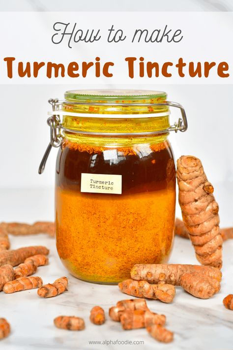 A healthy, budget-friendly turmeric black pepper tincture to boost your immune system. Plus a guide on how to make a tincture and the various health benefits of this turmeric tincture! Turmeric Tincture, Tinctures Recipes, Turmeric Black Pepper, Estrogen Dominance, Herbal Tinctures, Herbal Recipes, Boost Your Immune System, Natural Cough Remedies, Turmeric Benefits