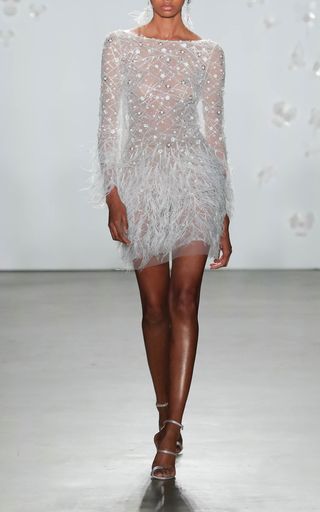 Mini Feather Dress, Feather Dress Short, White Feather Dress, Short Lace Wedding Dress, Mira Zwillinger, Short Wedding Dresses, Best Prom Dresses, Wedding Reception Dress, Engagement Dresses