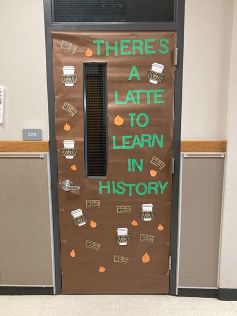 History Teacher Classroom, Classroom Door Decor, History Teacher, Did You Know Facts, Door Decorations Classroom, Classroom Door, Us History, Teacher Classroom, 5th Grades