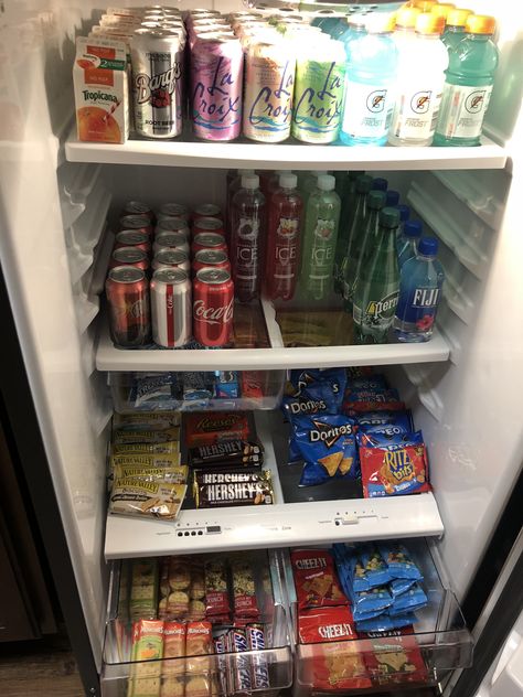 Wow fridge in model home. Fridge Organization Snacks, Mini Fridge Ideas Food, Stocked Mini Fridge Snacks, Snack Fridge Organization, Full Fridge Aesthetic, Foodstuffs In Fridge, Snacks For Fridge, Food Stuff In Fridge, Wow Fridge Apartment