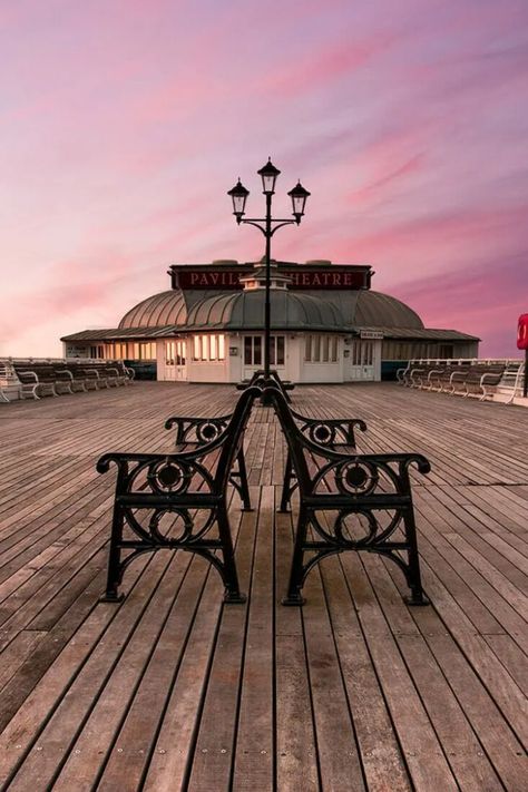 Cromer Gem of the Norfolk Coast - Best Beaches in Norfolk Guide Cozy Mysteries, Cromer Norfolk, England Beaches, Norfolk England, Norfolk Coast, Norwich Norfolk, Victorian Buildings, Seaside Beach, Place To Visit