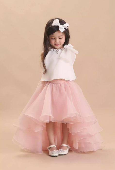 Gown Designs For Kids, Organza Gown Designs, Gown Designs, Organza Gown, Kids Party Wear Dresses, Baby Party Dress, Embellishment Details, Kids Frocks Design