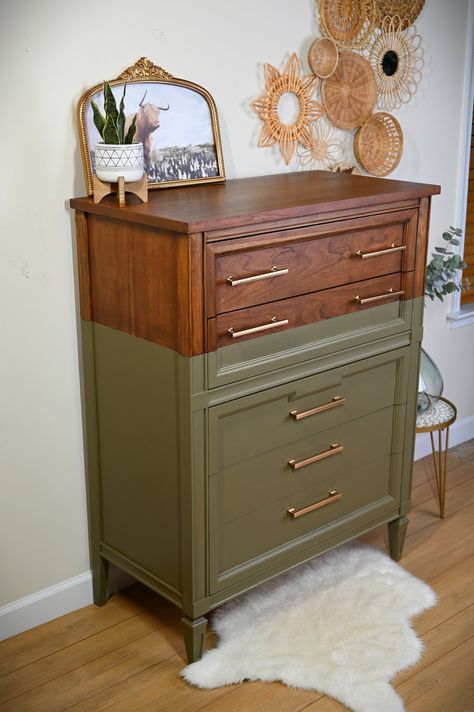 Beautiful mid century modern all walnut chest of drawers.  This two tone color combination is stunning  Even prettier in person.  The drawers all work perfectly.  Sturdy and built to last for generations. All new hardware has been added in champagne bronze.  Drawers have liners that compliment the colors of the chest.  19X38x49 Please read carefully This piece of furniture is vintage and has been restored to the best of my ability but please manage your expectations. If you need additional pictu Refinished Dresser Diy, Furniture Makeover Inspiration, Vintage Furniture Makeover, Modern Chest Of Drawers, Upcycle Decor, Diy Dresser, Furniture Rehab, Diy Furniture Renovation, Champagne Bronze