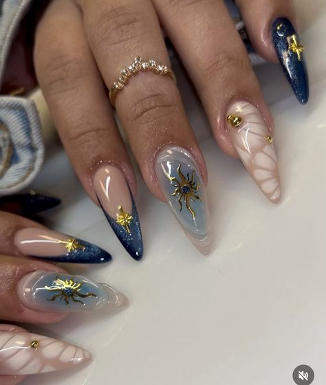 Blue Gold Nails, Pretty Nail Designs, Funky Nails, Pretty Acrylic Nails, Chic Nails, Dope Nails, Best Acrylic Nails, Gold Nails, Long Acrylic Nails