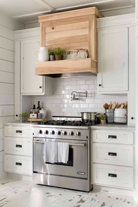 Range Hood Ideas, Kitchen Hood Design, Kitchen Vent Hood, Hood Ideas, Kitchen Vent, Farmhouse Vibes, Farmhouse Renovation, Kitchen Hood, Beautiful Chaos