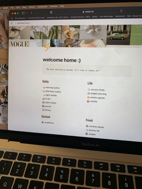 Notion 2023 Goals, Notion Boards Ideas, Notion Pages Ideas Aesthetic, Notion New Year, Home Notion Ideas, Notion Page Aesthetic, Daily Planning Aesthetic, Productive Life Aesthetic, Notion Inspiration Home Page