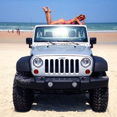 Jeep Girls, Hors Route, Black Jeep, Lovely Car, Jeep Lover, Jeep Models, Jeep 4x4, Sweet Cars, Jeep Girl