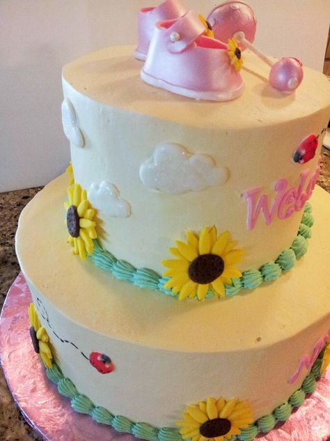 Sunflower Baby Shower Cake, Sunflower Baby Shower, Sunflower Baby Showers, Sunflower Party, Pink Sunflowers, Baby Shower Purple, Cake Central, Baby Shower Flowers, Cake Frosting