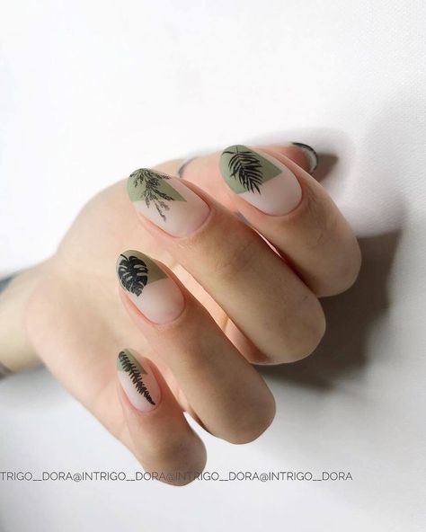 Nails 2024, Minimalist Nails, Floral Nails, Nail Art Inspiration, Manicure E Pedicure, Nail Polishes, Gel Manicure, Gorgeous Nails, Green Nails