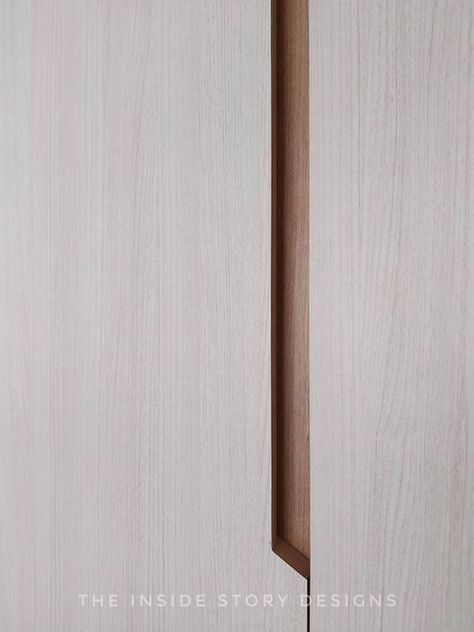 Wardrobe Concealed Handle Design, Invisible Wardrobe Doors, Conceal Handle Wardrobe, Groove Handle Detail, Groove Pattern On Wardrobe Shutter, Sliding Wardrobe Handles, Concealed Handles Wardrobe, Wardrobe Groove Design, Wooden Handles Wardrobe