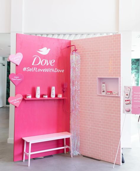 Reminder to take time to REFRESH and RESET this weekend💕🕊️ . Throwback to this DOVE galentines pop up in Orlando, FL!! We LOVE when brand partners take us ON THE GO to make MAGIC!✈️ . Always Making it DANG FINE⚡️ . Head to our website | LINK IN BIO | & fill out our event form so we can get started in making your DANG FINE EVENT come to life ⚡️ #makingitDANGFINE #dangfinerentals #corporateeventdesign #eventdesigning #creativeeventdesign #holidaypartyideas #weddingdesignideas #designdetails... Beauty Pop Up, Brand Event Ideas, Event Activation Ideas, Pop Up Set Up Ideas, Brand Activation Ideas, Launch Event Ideas, Pr Event, Activation Ideas, Corporate Event Design