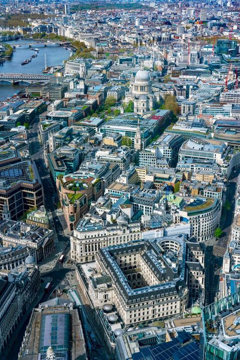 London - from the viewing platform 58 stories high at Horizon 22 - looking across from The City, with Bank in the foreground St Paul's Cathedral and the West End beyond. West End London, London Pics, St Pauls Cathedral London, Viewing Platform, St Paul's Cathedral, London Baby, London Aesthetic, London Landmarks, St Pauls Cathedral