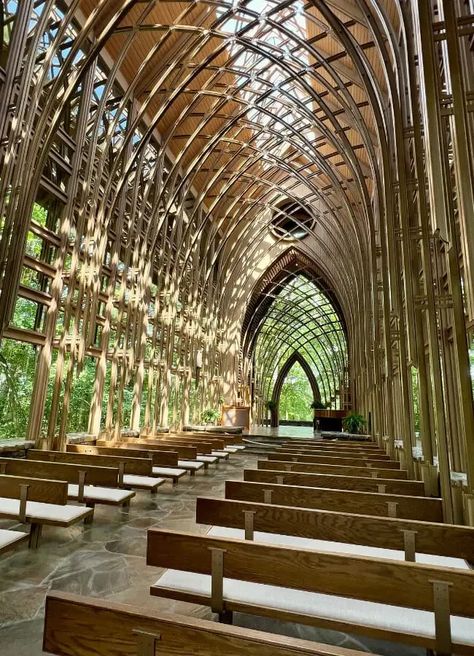 A Pretty Place Chapel, Cooper Chapel Arkansas, Arkansas Chapel In The Woods, Chapel In Arkansas, Eureka Springs Wedding, Beautiful Chapels, Outdoor Chapel, Anthony Chapel, Pretty Place Chapel