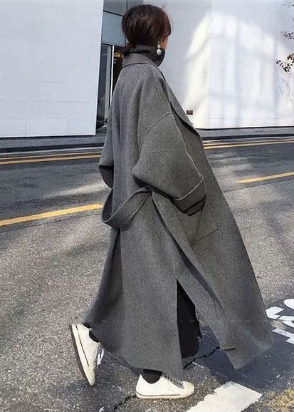 fall outfits, winter outfits, fashion inspo, back to school outfits, classy outfits, old money style, old money outfits, old money aesthetic, fall aesthetic, fall 2023 fashion trends, autumn outfits, coats for women, coat outfit Oversized Coat Outfit, Grey Coat Outfit, Long Coat Outfit, Long Grey Coat, Stile Hijab, Chic Outerwear, Gray Coat, Coat Street Style, Coat Trends