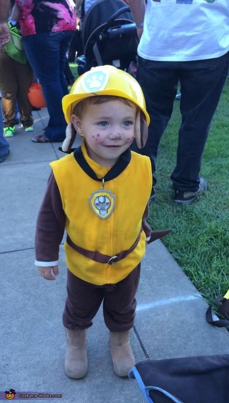 Rubble on the Double Costume - Halloween Costume Contest via @costume_works Paw Patrol Family Costume, Rubble Paw Patrol Costume, Paw Patrol Kostüm, Rubble Costume, Mayor Goodway, Paw Patrol Halloween Costume, Custome Ideas, Paw Patrol Costume, 2015 Halloween Costumes