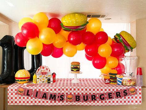 How to Throw a Simple Burger Themed Birthday Party Burger Birthday Party Ideas, Burger Theme Party, In And Out Burger Birthday Party, Hamburger Themed Birthday Party, Burger Bash Birthday, Burger King Birthday Party, Good Burger Birthday Party, Hamburger Party Decorations, Bob's Burgers Birthday Party