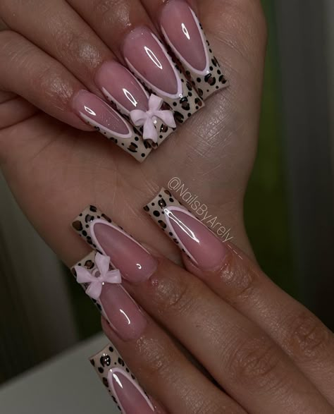 Acrylic Nails With Cheetah Print, Hot Pink And Leopard Nails, Pink Leopard Print French Tip Nails, Pink And Brown Cheetah Nails, Cheetah Print Pink Nails, Pink Lepord Print French Tip Nails, Cheetah Print French Nails, Cheetah Print Acrylics, Cheats Print Nails