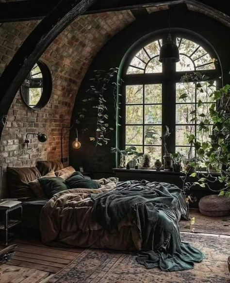 Dark Witchy Bedroom, Cozy Witchy Bedroom, Witchy Bedroom Aesthetic, Boho Witchy Bedroom, Witchy Room Aesthetic, Bedroom Sims 4, Dark Cottagecore House, Witchy Bedroom, Gothic Cottage