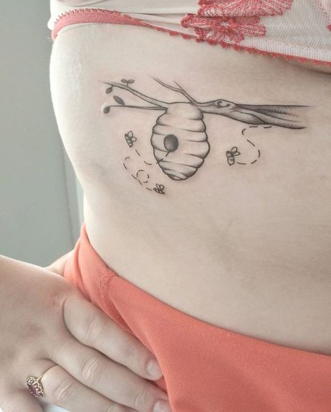 The best beehive of the day! Tattoo by Kelly. #blacktattoo #highlandslouisville #louisvilletattooshops #bees #femaletattooist #prophecyink Small Beehive Tattoo, Bee And Hive Tattoo, Bee Hive Tattoos, Bee Sleeve Tattoo, Bee Hive Tattoo, Beehive Tattoo, Nick Tattoos, Hive Tattoo, Tattoo Bee