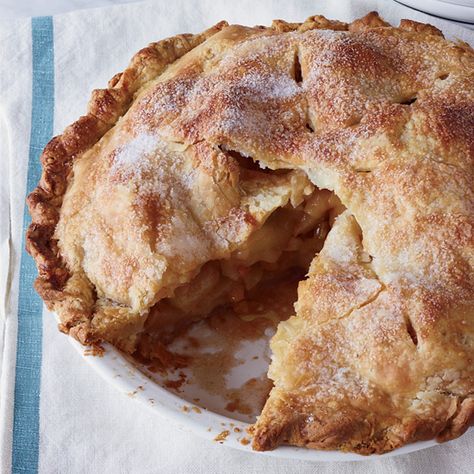 Double-Crust Apple-Apricot Pie Old Fashioned Apple Pie, Apricot Pie, Perfect Apple Pie, Best Apple Pie, Classic Apple Pie, Thanksgiving Pies, Fruit Pie, Apple Pie Recipes, Apple Pies Filling