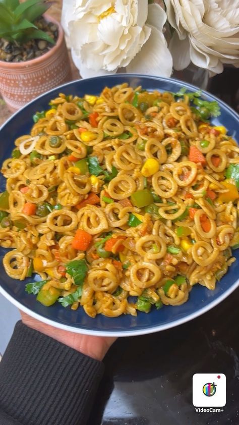 yumyum_cooking_wooking on Instagram: Rings wale Noodles 🥰😊😊 Ring wale noodles 🥰🥰🥰 #food #foodie #foodlovers #reels #reel #reelsinstagram #reelitfeelit #reelkarofeelkaro… Ring Noodle Recipes, Noodle Ring Recipe, Noodle Recipes, Pizza Pasta, Pad Thai, Noodles, Pizza, Pasta, Ethnic Recipes