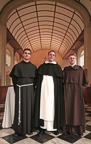 Three Friars - Three different orders - Franciscan, Dominican, Carmelite. All in Oxford. Dominican Friar, Catholic Orders, Franciscan Friar, Monastic Life, Catholic Priest, Bride Of Christ, Religious Education, Godly Man, Roman Catholic