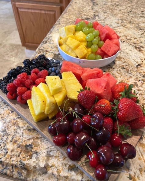 Healthy Food Dishes, Food Therapy, Healthy Food Motivation, Healthy Lifestyle Food, Food O, Food Goals, Food Platters, Food Obsession, Healthy Snacks Recipes