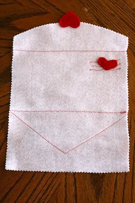 Felt Envelopes, Felt Envelope, Valentines Envelopes, Envelope Tutorial, Holidays Ideas, Sew Simple, Felt Gifts, Diy Envelope, Felt Sheets