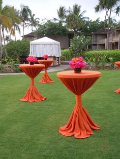 Cocktail Table Decor, Tafel Decor, Havana Nights, Outdoor Wedding Decorations, Wedding Cocktails, Cocktail Table, Cocktail Tables, Wedding Backdrop, Traditional Wedding