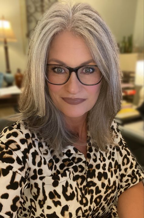 Medium Length Thick Hair With Layers Over 40, Gray Hair With Bangs, Gray Pixie, Grey Hair And Glasses, Timeless Hairstyles, Grey Hair Transformation, Trendy Nail Designs, Going Grey, Grey Hair Inspiration