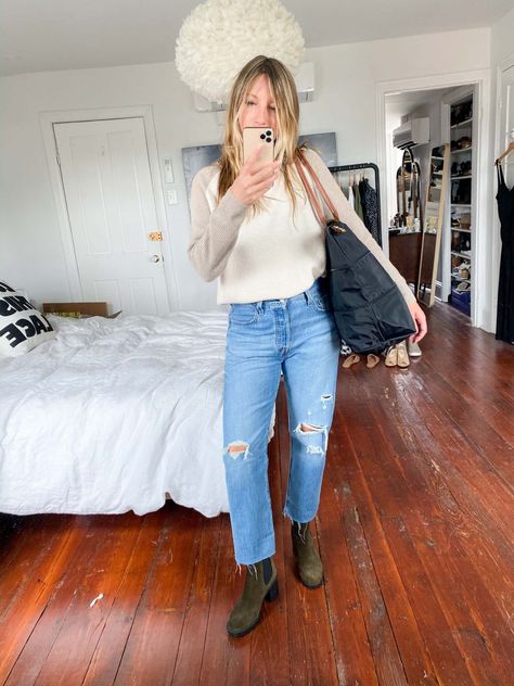 THE 10 BEST SHOES & BOOTS TO WEAR WITH LEVI'S 501 JEANS | Levi's 501 jeans -- part mom jean + boyfriend jean -- are tricky. So we styled the 10 best shoes & boots (Vans to Docs) to wear w/ 'em. | #TheMomEditStyle #TheMomEditDenim #Levis501JeansWomens #RippedHighWaist CropStraightLegJeans #BestShoesWearWithLevis501 #BestBootsLevis501Jeans #JeansDocMartens #JeansBalletFlats #JeansVans #JeansHeelsOutfits #JeansSneakers #MomJeans #BoyfriendJeans Levis 501 With Boots, Levi 501 Jeans Women Outfit Winter, Levi 501 Cropped Jeans Outfit, Levi’s Wedgie Jeans Outfit, What Shoes To Wear With Mom Jeans, Shoes To Wear With Mom Jeans, Levis 501 Outfit Winter, Boots With Mom Jeans, Levi’s 501 Jeans Outfit Women