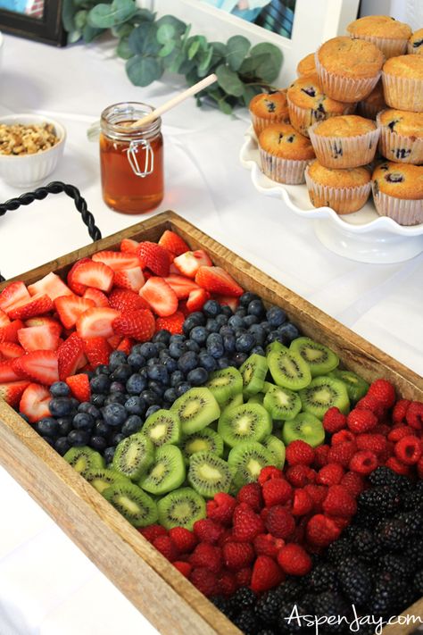 Wedding Shower Breakfast Ideas, Healthy Breakfast For Party, Brunch Ideas For Gender Reveal, Brunch Open House Food Ideas, Brunch Ideas For Bridal Party, Breakfast Bar Setup Ideas, College Graduation Brunch Party Ideas, Corporate Brunch Ideas, Girls Breakfast Party