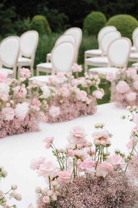 Pink Wedding Decorations, Pink And White Weddings, Pink Wedding Inspiration, Aisle Flowers, Pink Wedding Theme, Wedding Aisle Decorations, Pink Wedding Flowers, White Wedding Flowers, Pink And White Flowers