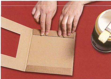 Diy Photo Frame Cardboard, Cadre Photo Diy, Cardboard Picture Frames, Cardboard Photo Frame, Frames Diy Crafts, How To Make Photo, Photo Frame Crafts, Picture Frame Crafts, Diy Photo Frames