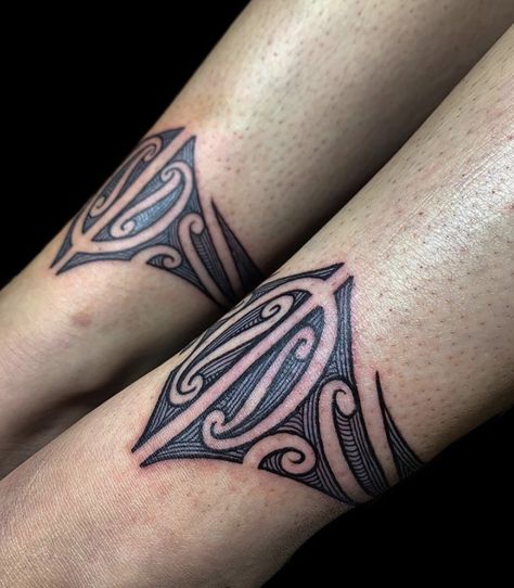 Thigh Tamoko, Tamoko Designs, Tamoko Maori Design Leg, Tamoko Women Maori Tattoos Leg, Tamoko Women Maori Tattoos Forearm, Ankle Cuff Tattoo, Ta Moko Women Thigh, Polynesian Tattoos Women, Ta Moko