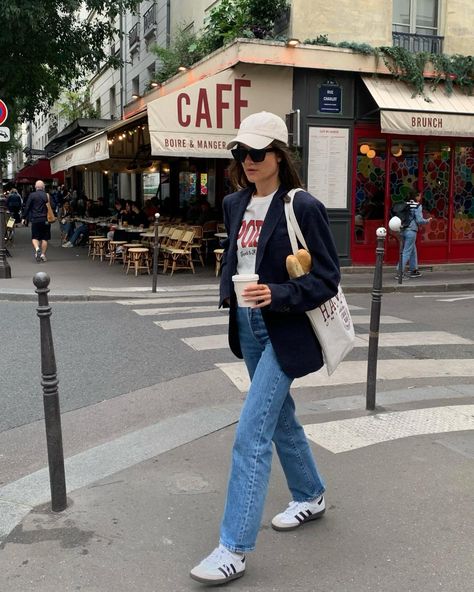 5 Parisian Basics Outfits To Re-Create In 2024 | Who What Wear UK French Style Sneakers, Parisian Street Style 2024, Parisian Chic Winter, Women In Paris, French Style Outfits, French Outfits, Samba Outfits, Parisian Outfits, Samba Outfit