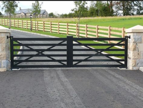 Beautiful Driveway gates, Wrought Iron Gates, custom driveway gate, metal gates, decor, entrance, contemporary gates, wood automated gates, ranch gates, farm gates, gate design ideas Barn Gates, Farm Gates Entrance, Gated Driveway, Ranch Entrance, House Front Gate, Entrance Gates Driveway, Fences Ideas, Farm Gates, Beautiful Driveways