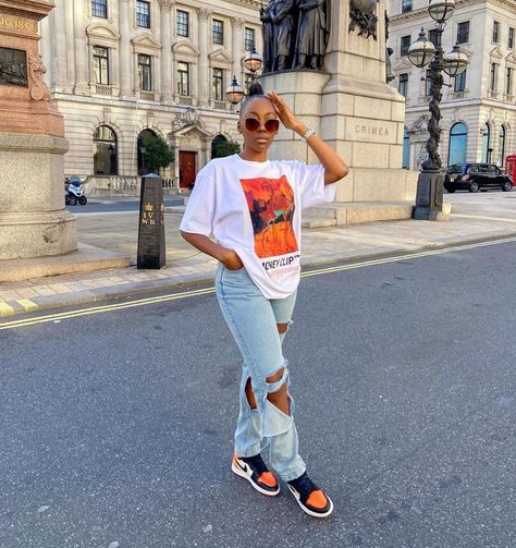 DressCodeNation on Instagram: “🍊🍊 #dresscodenation Link in bio 🔗” Outfits With Jordan 1s Fashion Styles, Tomboy Style Outfits, Teenager Outfits, Look Vintage, Cute Comfy Outfits, Streetwear Fashion Women, Tomboy Fashion, Streetwear Outfit, Teenage Fashion Outfits