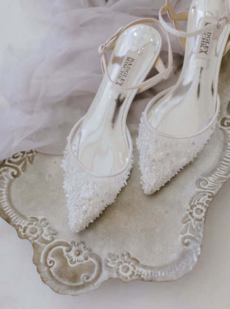 Maui Destination Wedding, Custom Wedding Shoes, Wedding Hawaii, Pink Wedding Shoes, Designer Wedding Shoes, Hawaii Destination Wedding, Blue Wedding Shoes, Magic Moments, Wedding Shoes Bride