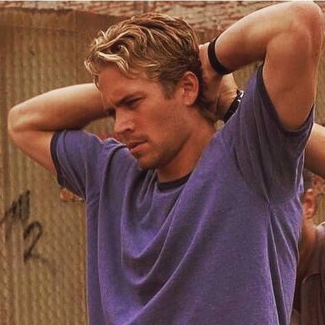 Paul Walker Hot, Paul Walker Tribute, Brian Oconner, Estilo Kardashian, Actor Paul Walker, Paul Walker Pictures, Rip Paul Walker, Paul Walker Photos, The Perfect Guy