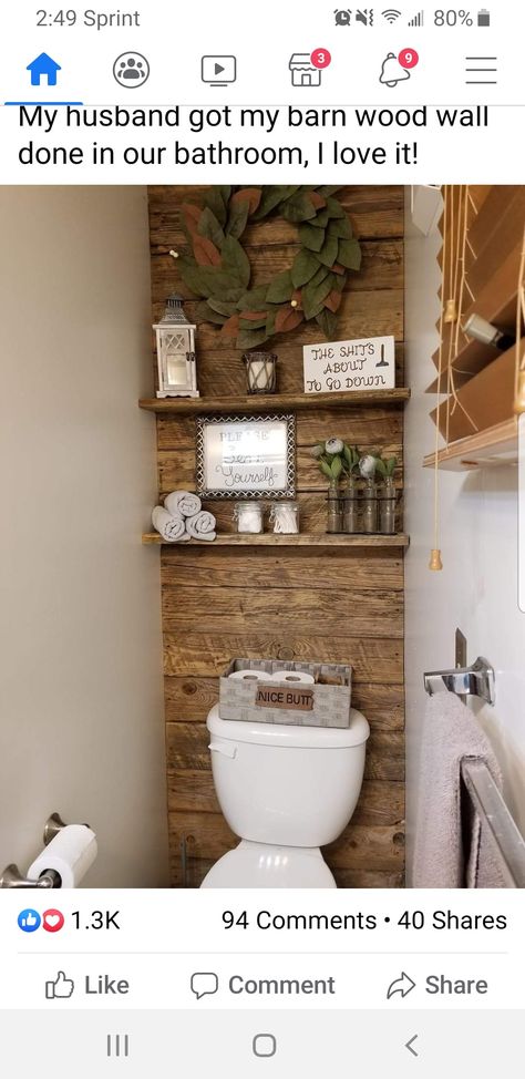 Barnwood Bathroom Wall, Small Rustic Powder Room Ideas, Wood Accent Wall Bathroom Behind Toilet, Wooden Wall In Bathroom, Barnwood Bathroom Ideas, Wood Wall Behind Toilet, Bathroom Accent Wall Behind Toilet, Wooden Planks On Wall, Understairs Bathroom