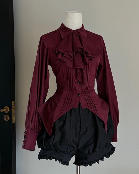 🛍️Gothic long sleeves shirt with pleating details in 3 colors& waistcoat with bat wings hemline design in 2 colors. 👉Search 'FLFYD-009' on devilinspired.com #devilinspired #gothic #gothicfashion #lolitafasion #lolitacoord #gothicshirt #waistcoat Dark Red Clothes Aesthetic, Gothic Clothes Women, Vampire Outfit, Gothic Elegance, Future Clothes, Gothic Clothes, Unique Top, Gothic Style, Red Outfit