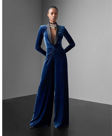 Dark Blue Jumpsuit, Jumpsuit Fall, Formal Jumpsuit, Velvet Jumpsuit, Velvet Suit, Jumpsuit Outfit, Blue Jumpsuits, Ralph Lauren Collection, Mode Inspo